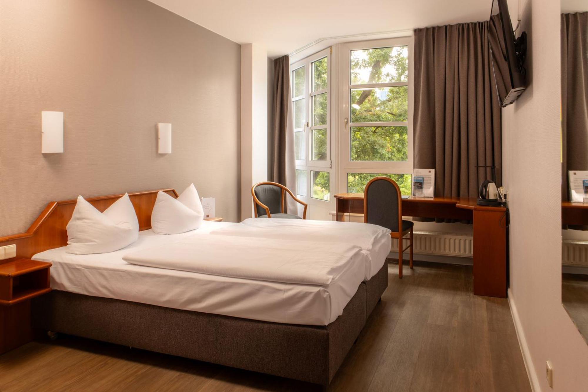 Senscity Hotel Berlin Spandau Eksteriør bilde