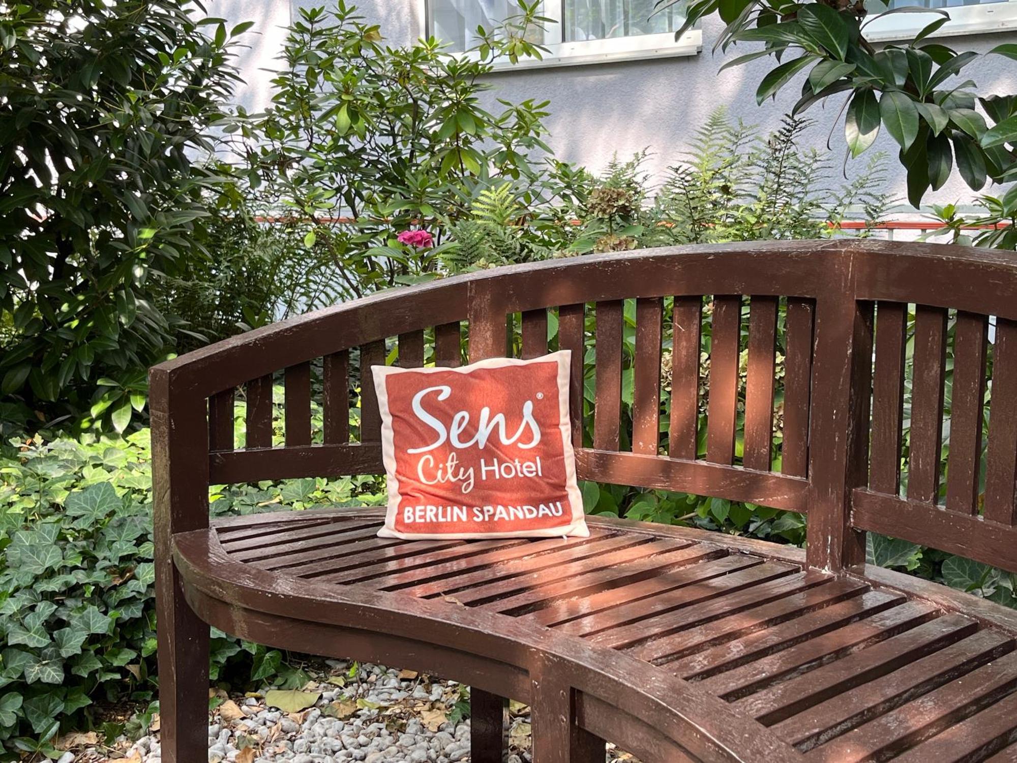 Senscity Hotel Berlin Spandau Eksteriør bilde