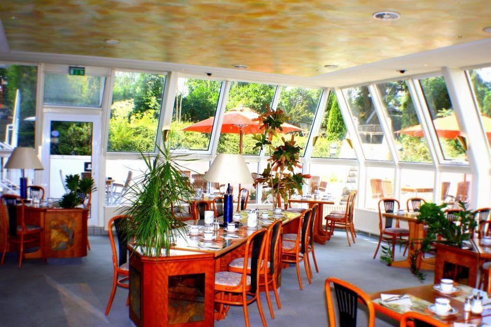 Senscity Hotel Berlin Spandau Restaurant bilde