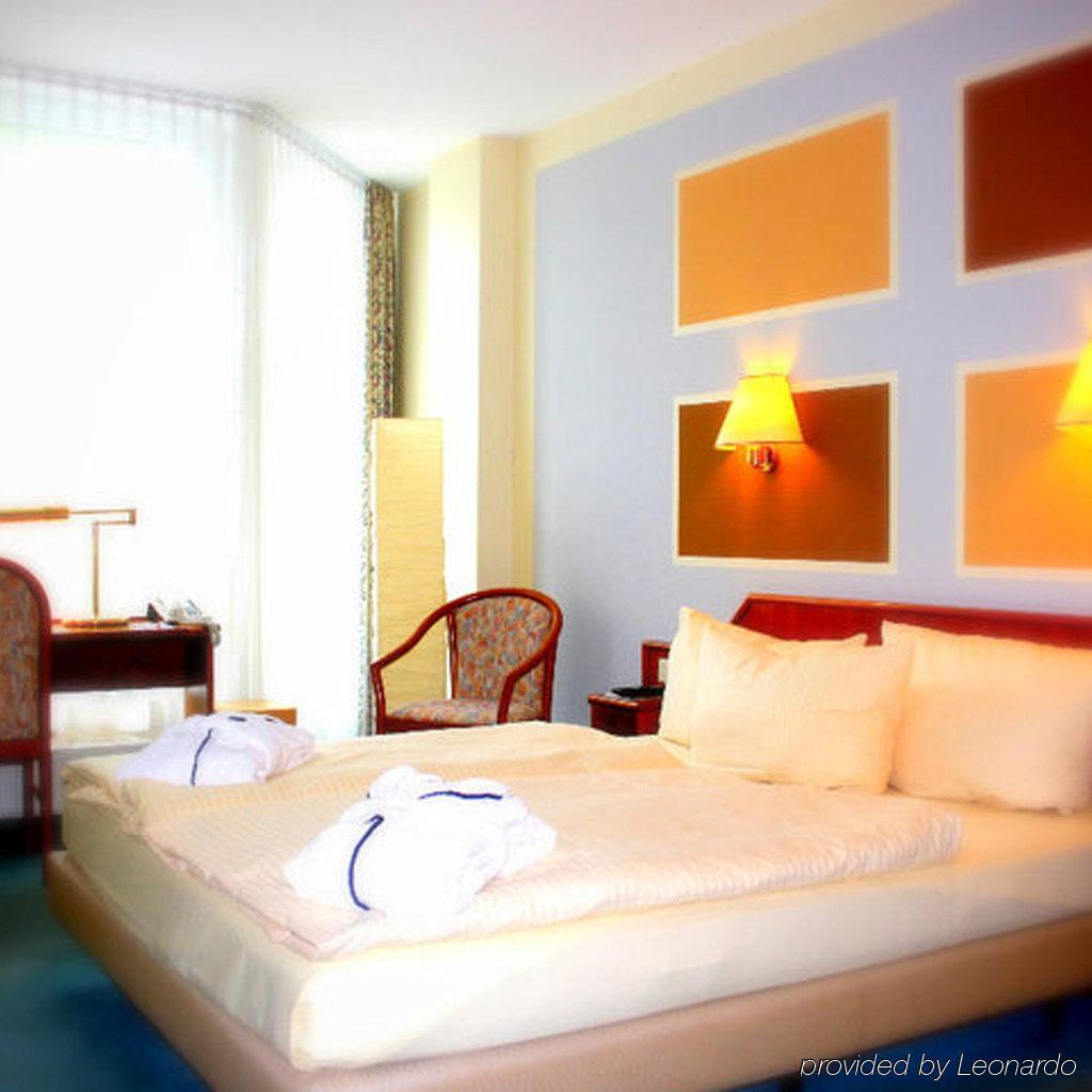 Senscity Hotel Berlin Spandau Eksteriør bilde