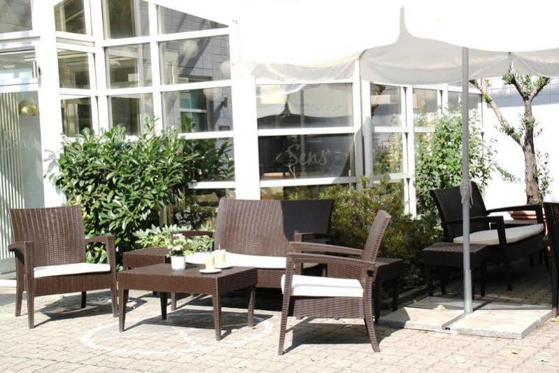 Senscity Hotel Berlin Spandau Eksteriør bilde